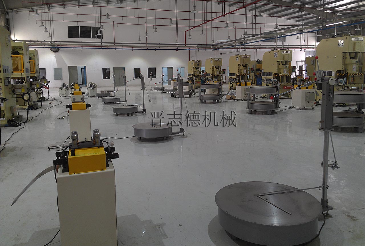 高速滾輪送料機安裝,高速滾輪送料機調(diào)試 平面電子送料機安裝,精密整平機調(diào)試