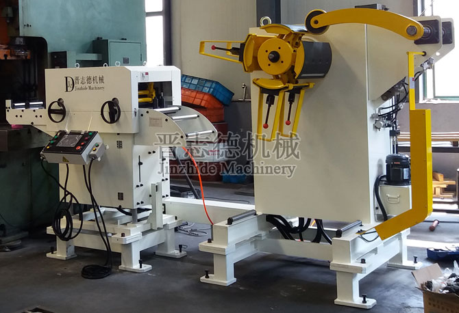 薄板三合一送料機(jī) 薄板三合一送料機(jī)