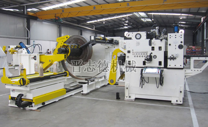 高張力三合一送料機(jī)試機(jī) 高張力三合一送料機(jī)試機(jī)