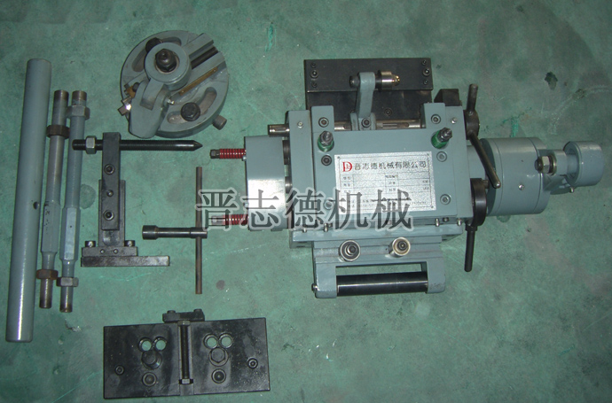 滾輪送料機(jī)結(jié)構(gòu)組成