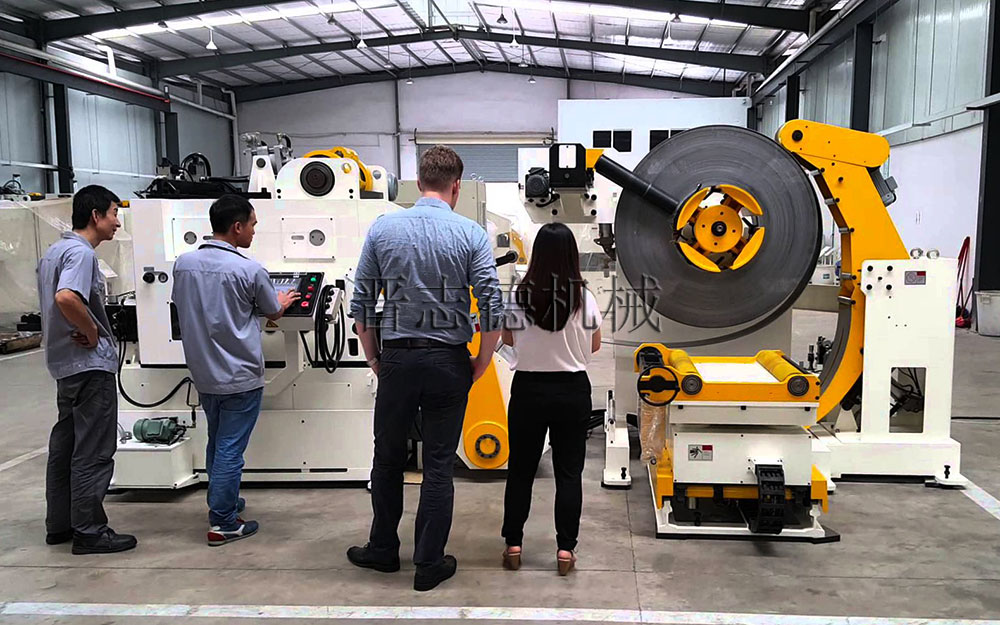 三合一送料機演示 三合一送料機演示