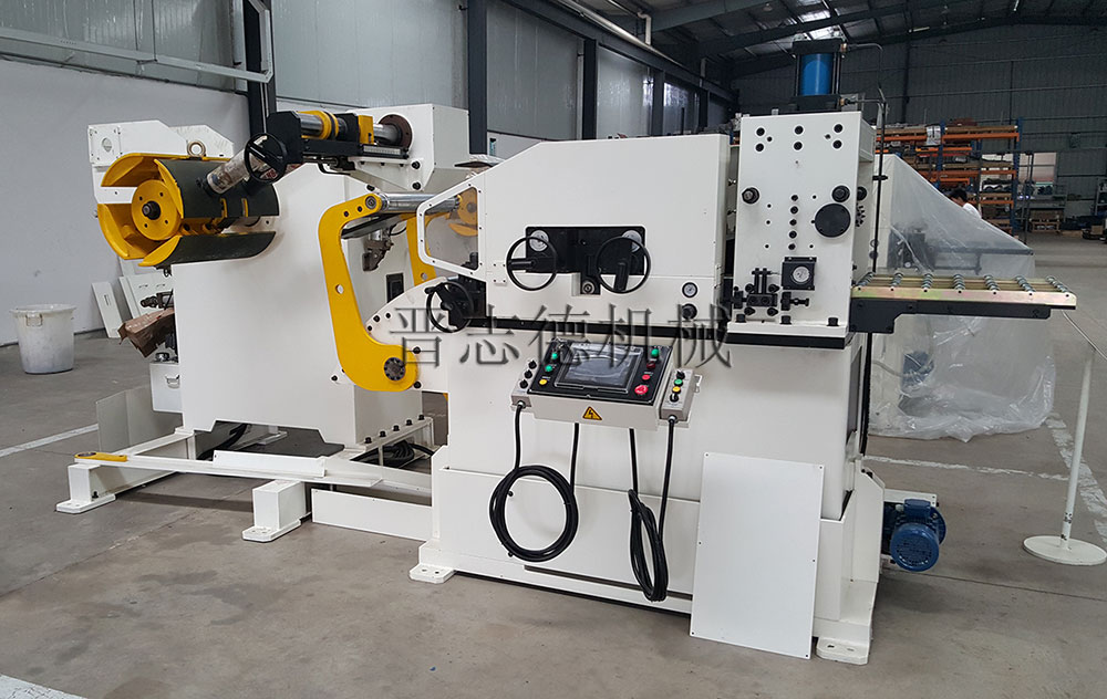 三合一送料機裝配 三合一送料機裝配