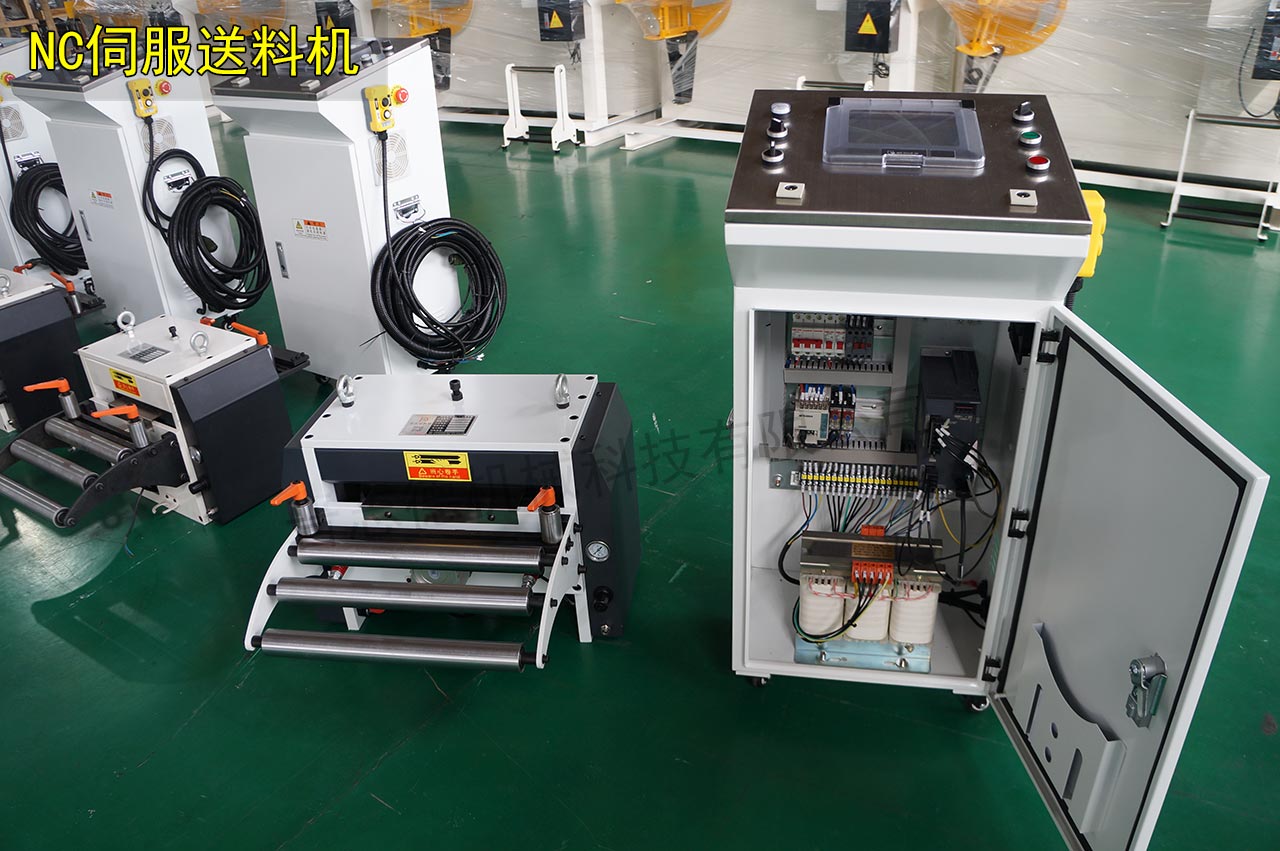 山東伺服送料機(jī),山東伺服送料機(jī)廠家 山東伺服送料機(jī),山東伺服送料機(jī)廠家