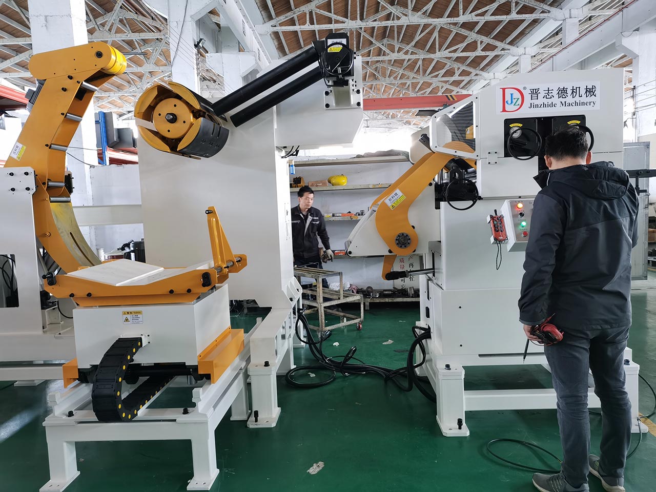 上海三合一送料機操作演示 上海三合一送料機操作演示