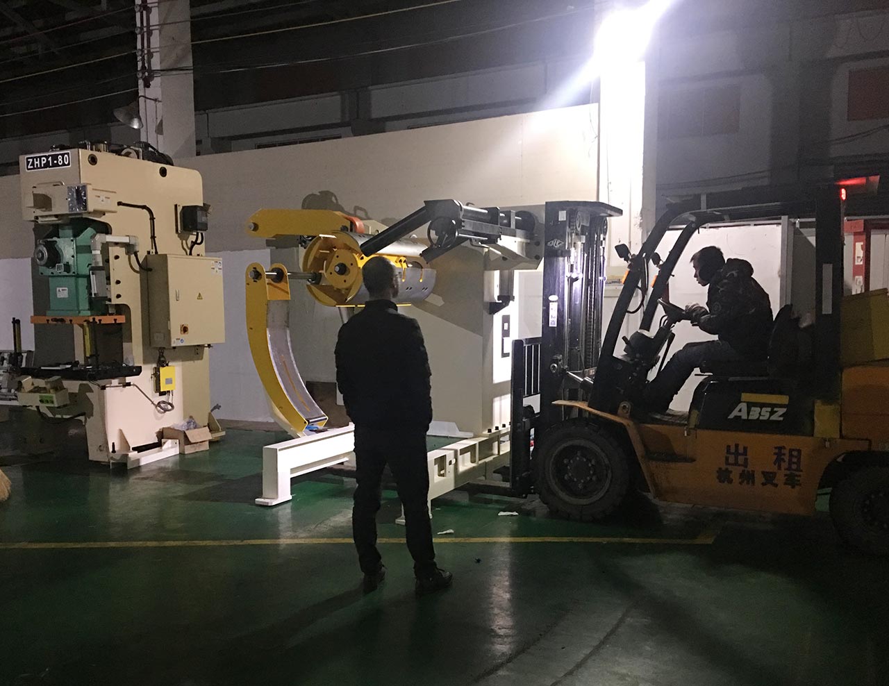 三合一送料機交付湖北十堰 三合一送料機交付湖北十堰