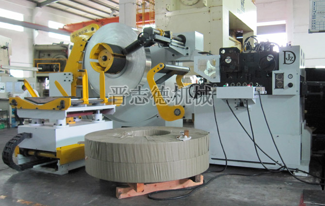 掀開式三合一送料機使用 掀開式三合一送料機使用