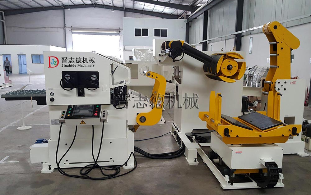 厚板三合一送料機裝配 厚板三合一送料機裝配