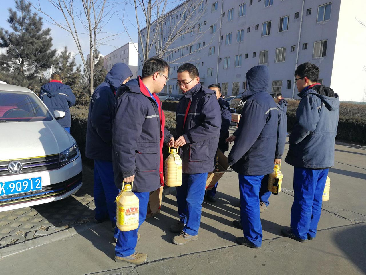 送料機廠新年禮物 送料機廠新年禮物