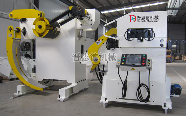 三合一送料機裝配 三合一送料機裝配